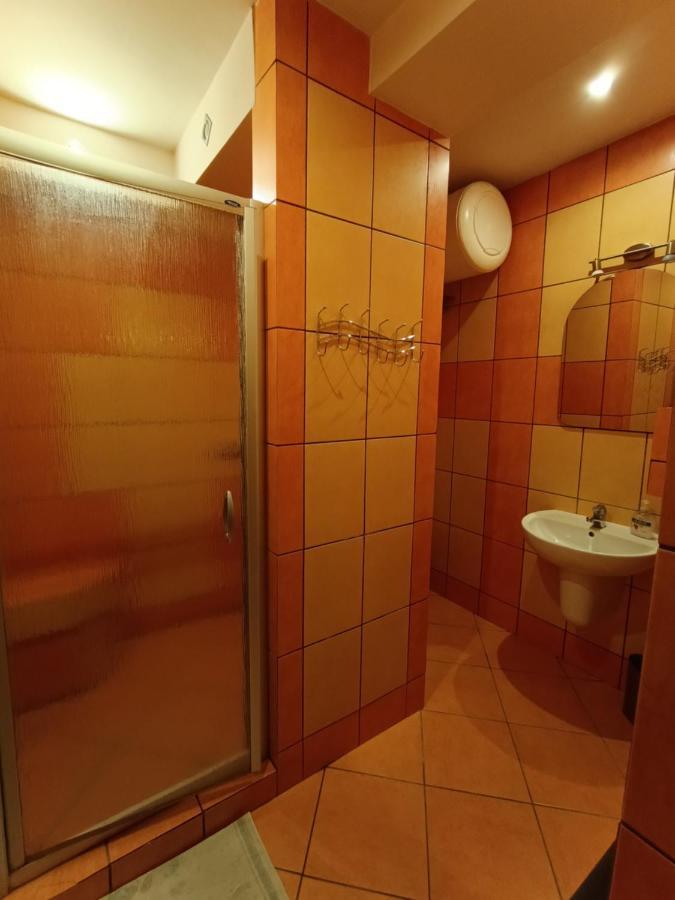 Studio Nad Kanalem Kłodzko Buitenkant foto