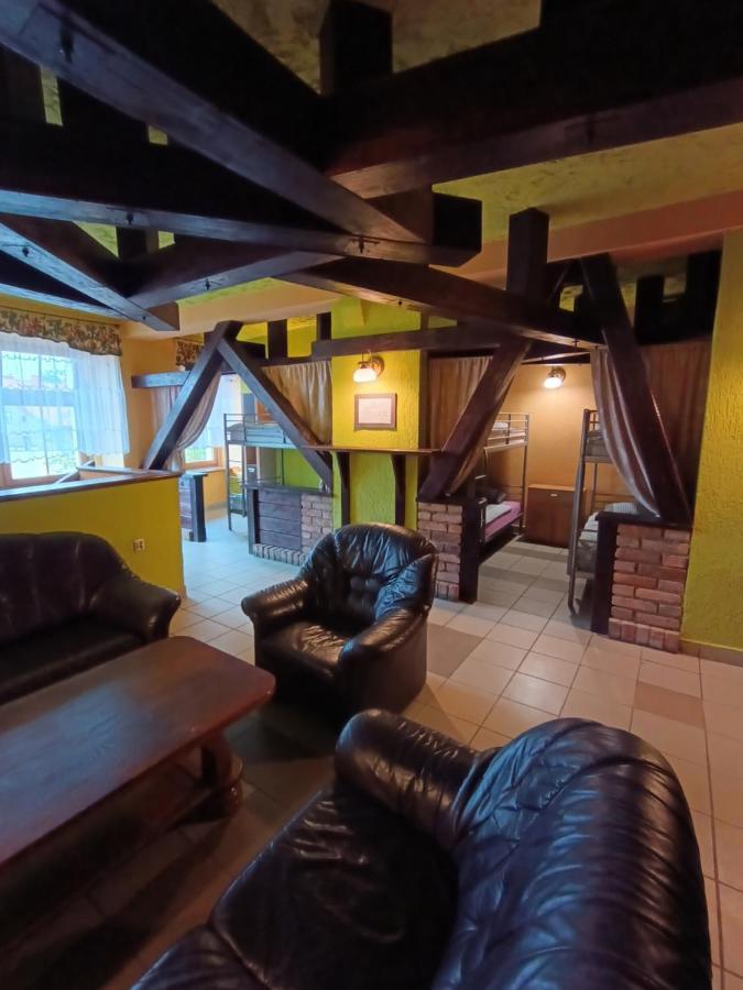 Studio Nad Kanalem Kłodzko Buitenkant foto